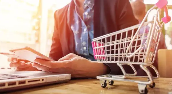 Pomysły na sklep online: Trendy 2025 i nisze, które musisz znać