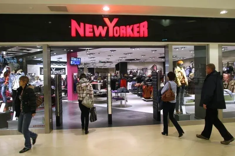 New Yorker sklep internetowy w Polsce? Sprawdź, jak kupić online!